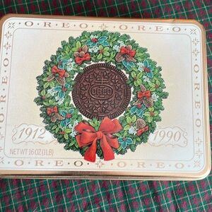 Oreo tin from 1990